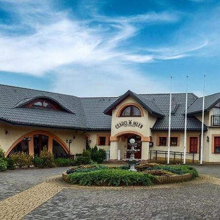 Gosciniec Czarci Mlyn Będzin Exterior foto