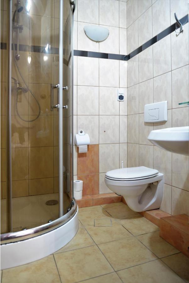 Gosciniec Czarci Mlyn Będzin Exterior foto