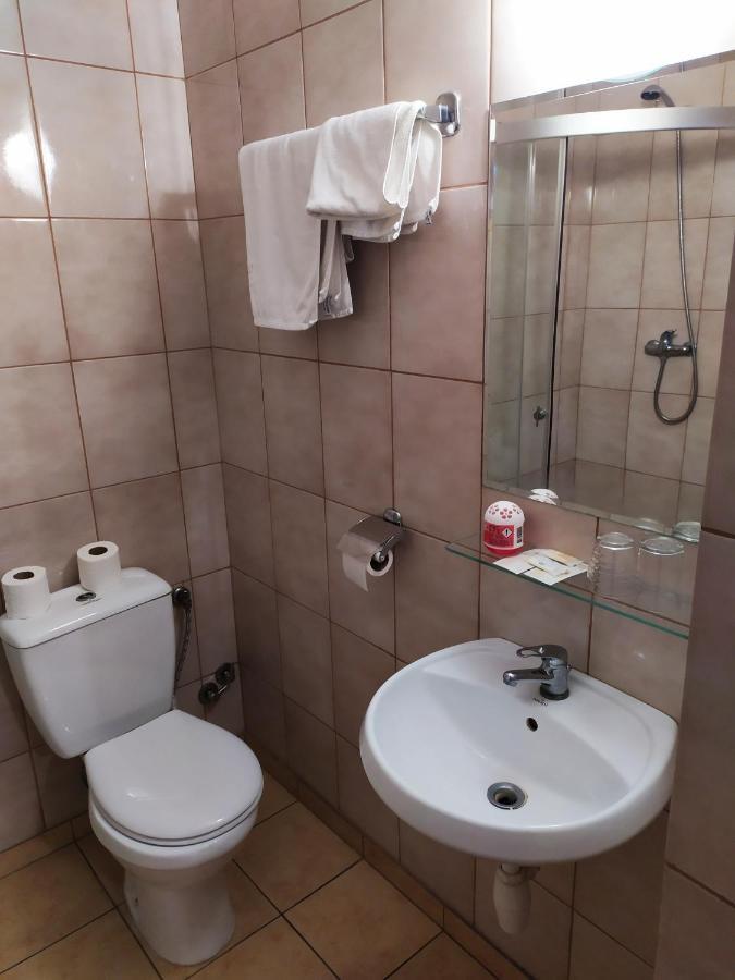 Gosciniec Czarci Mlyn Będzin Exterior foto