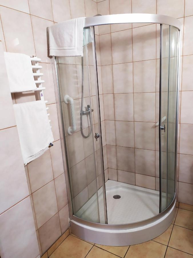 Gosciniec Czarci Mlyn Będzin Exterior foto